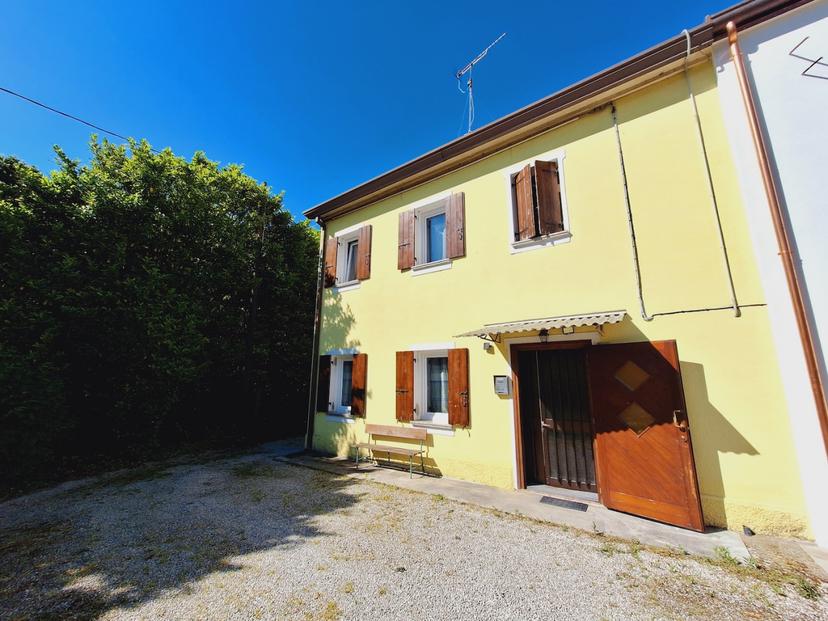 Villa in Piazza Vittorio Veneto, Cappella Maggiore — foto 3 di 5
