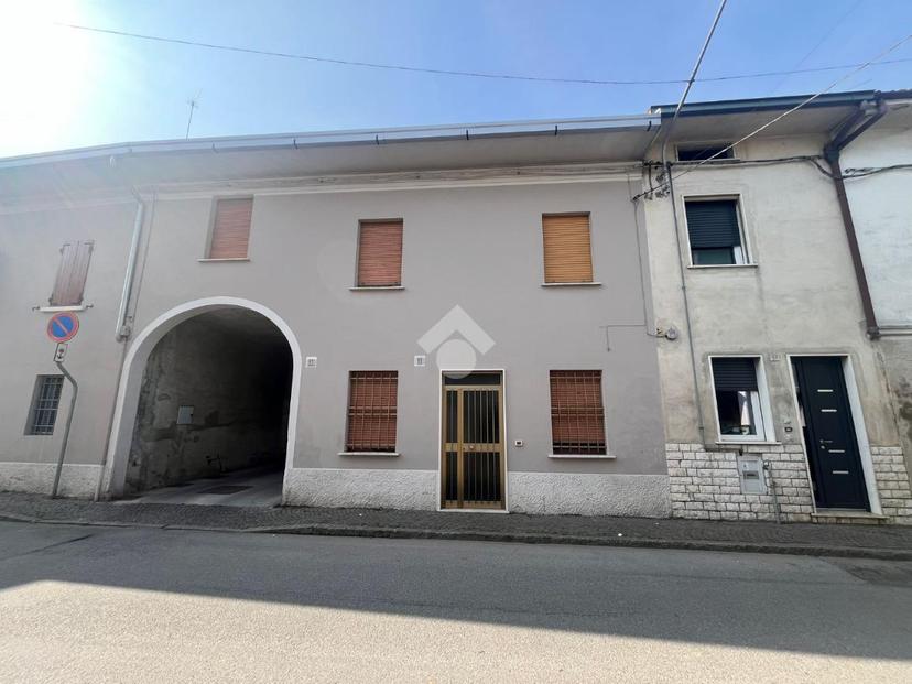 Casa indipendente in Via Liberazione 55, Verolavecchia — foto 3 di 5