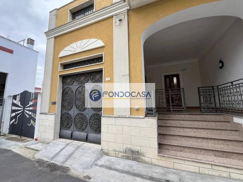 Villa in Via Alessandro Manzoni 5, Parabita — foto 4 di 5