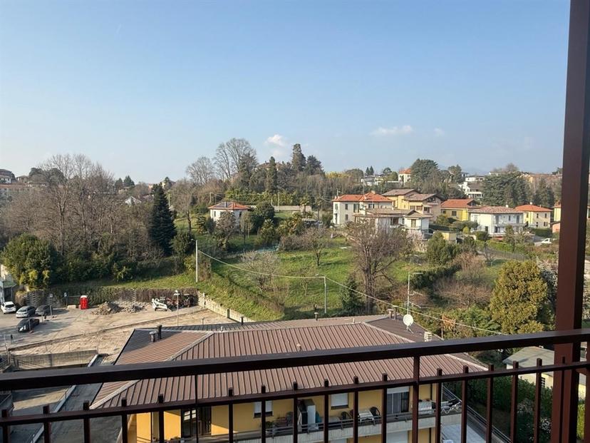 Quadrilocale, Villa Guardia — foto 3 di 5