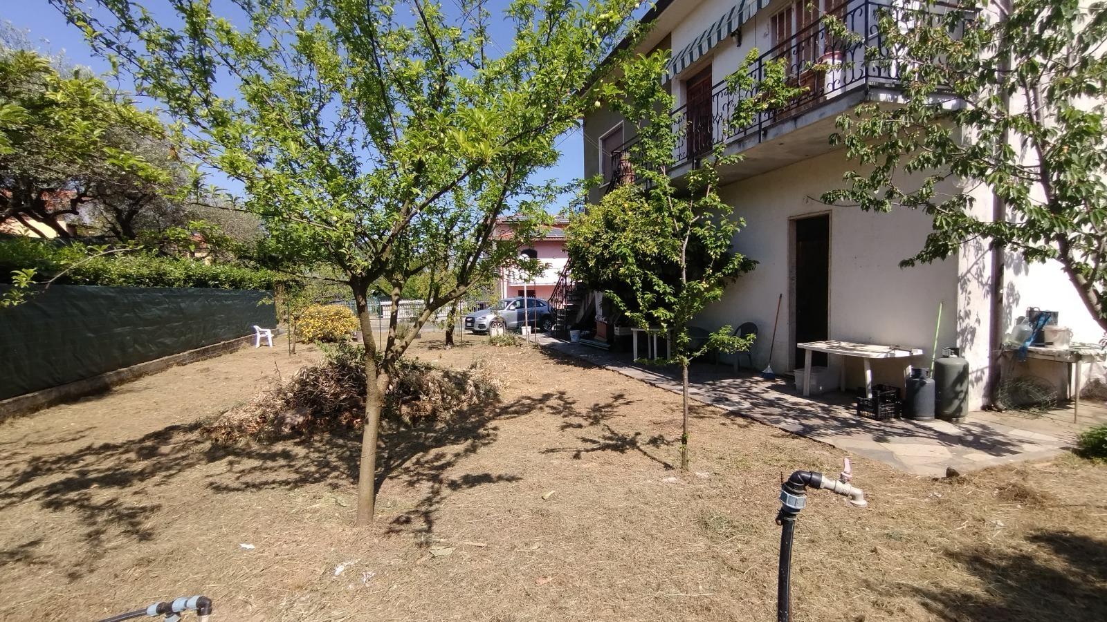 Villa a schiera in Via della Pace 52, Castelnuovo Magra