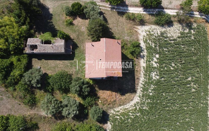Casa indipendente in Via Giacomo Matteotti, Montecassiano — foto 3 di 5