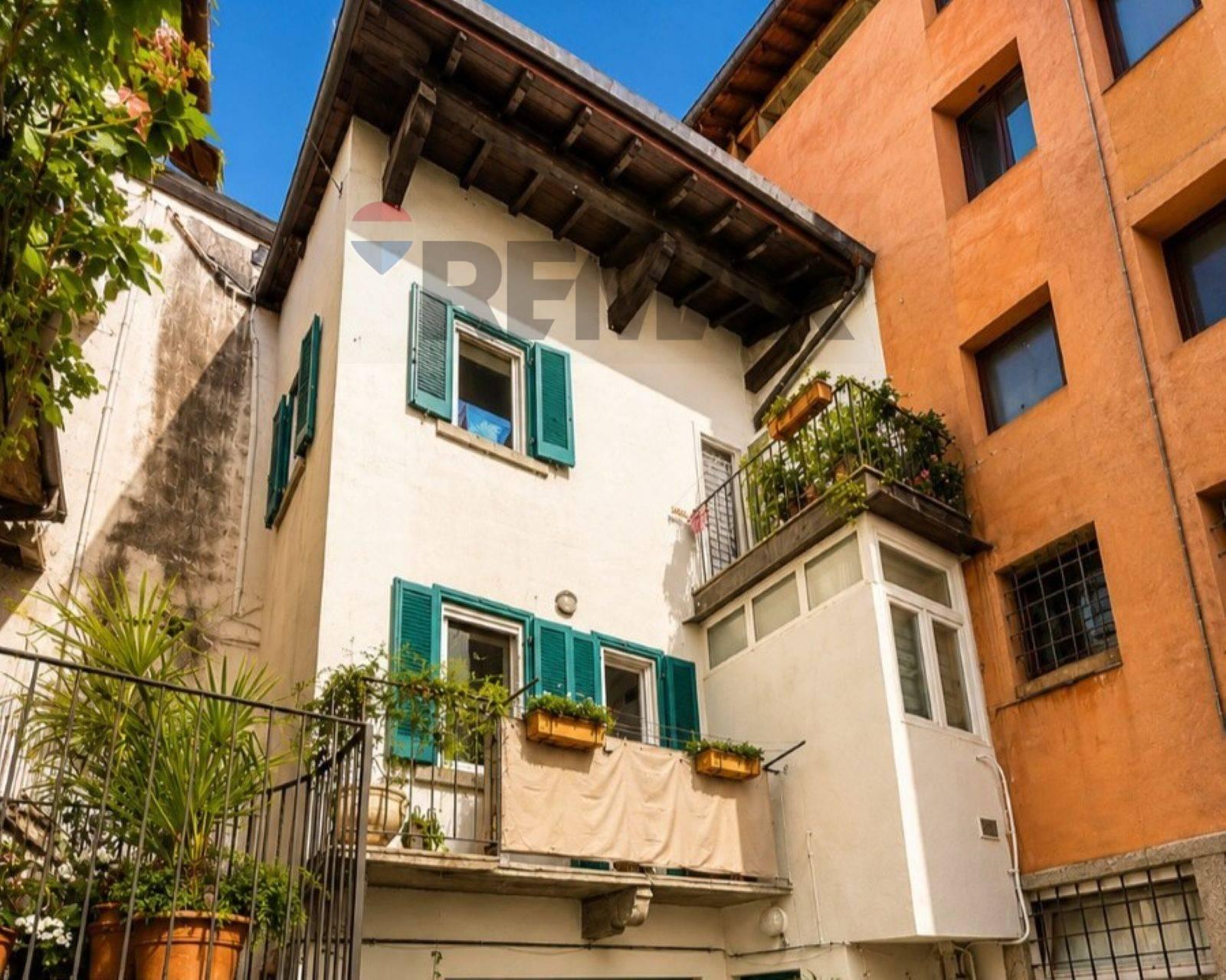 Casa indipendente in Vicolo del Proo, Verbania