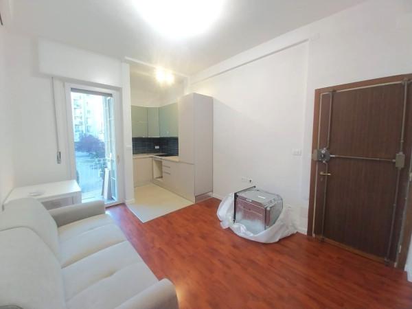 Bilocale in Via Giuseppe Massarenti 26, Milano