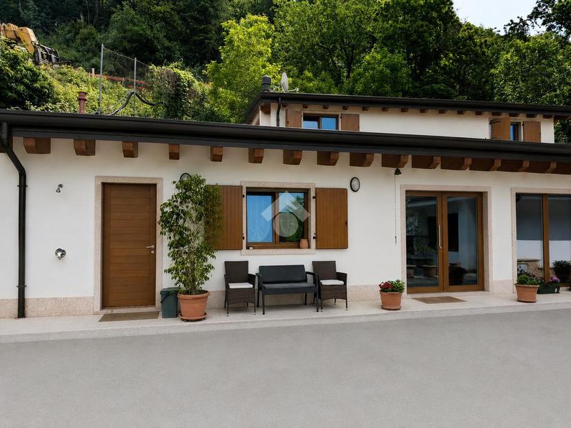 Villa, Caprino Veronese — foto 5 di 5