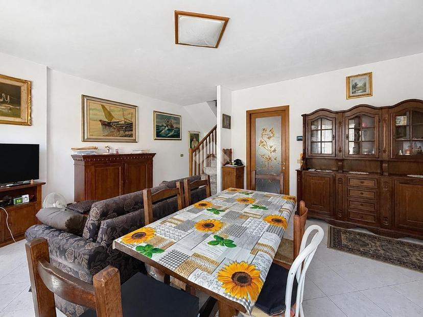 Villa a schiera in Via Don Luigi Sturzo 1, Collesalvetti — foto 4 di 5