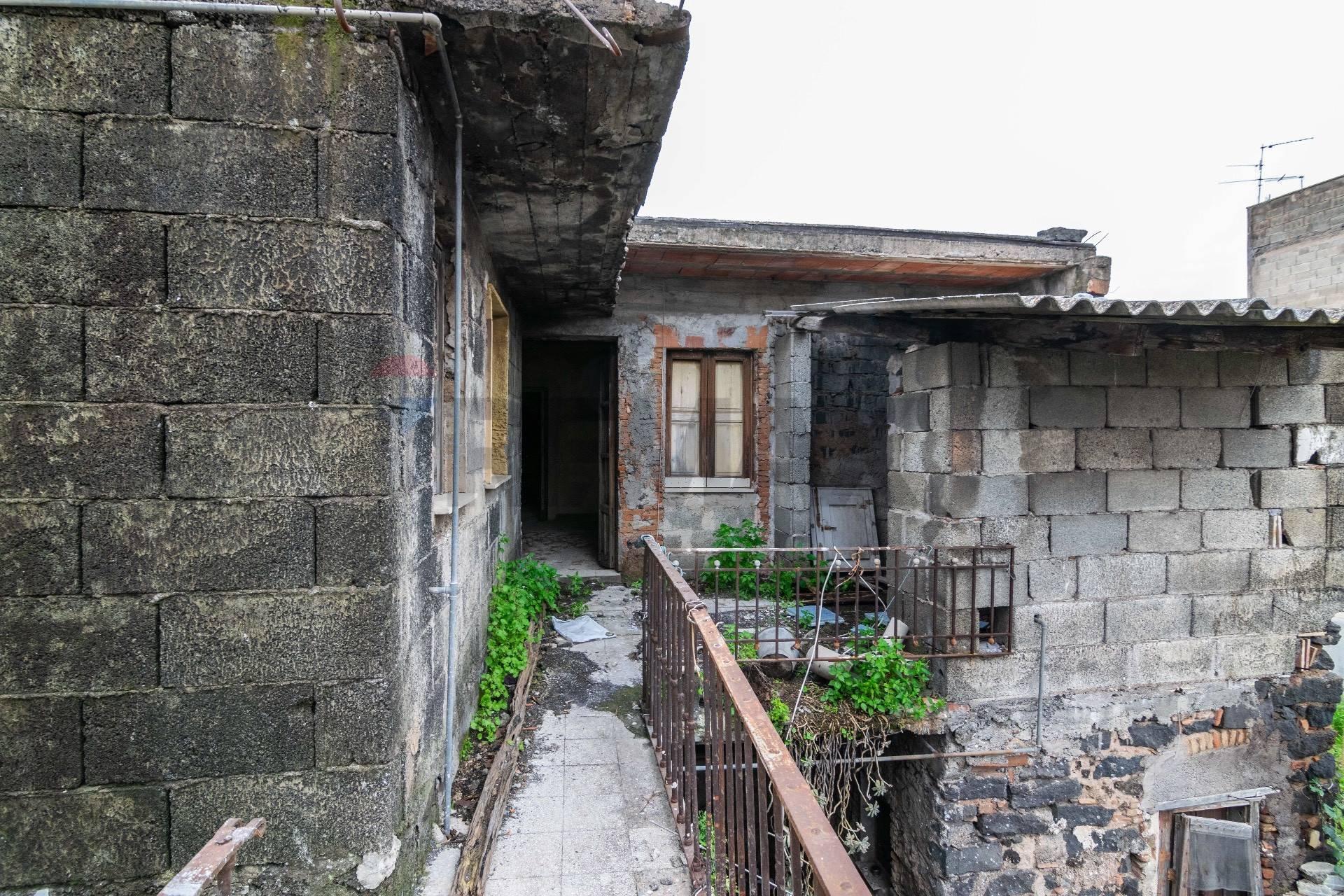 Rustico in Via Giovanna Condorelli 22, Catania