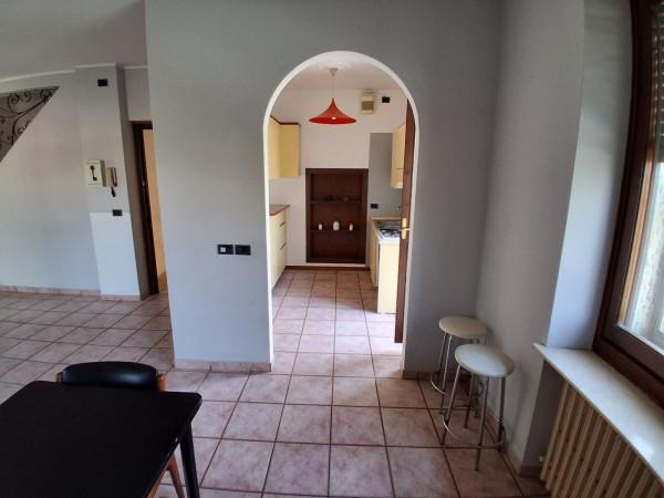 Trilocale in Via Giuseppe Mazzini, Casei Gerola — foto 3 di 5
