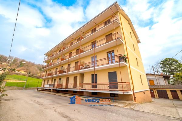 Quadrilocale in Via Castelnuovo Garfagnana, Dronero — foto 4 di 5