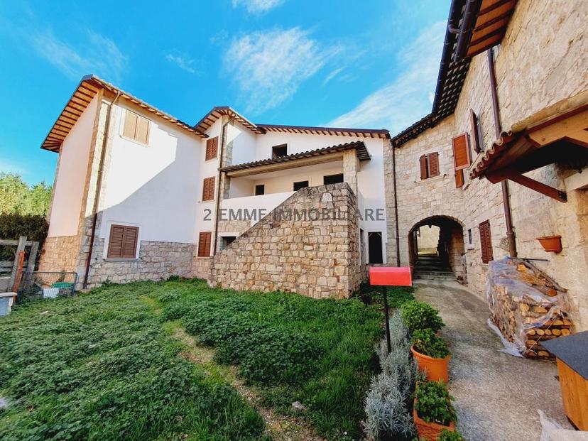 Villa a schiera, Ascoli Piceno — foto 4 di 5