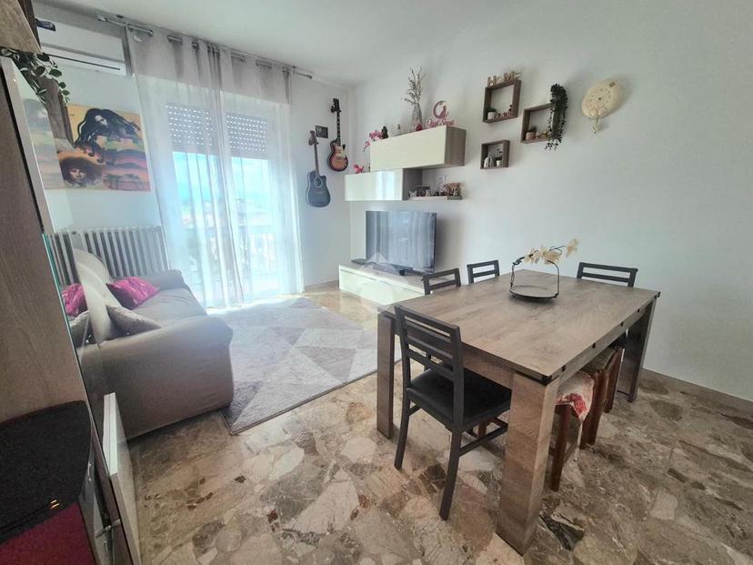 Trilocale in Via Piave 2, Roncello — foto 2 di 5