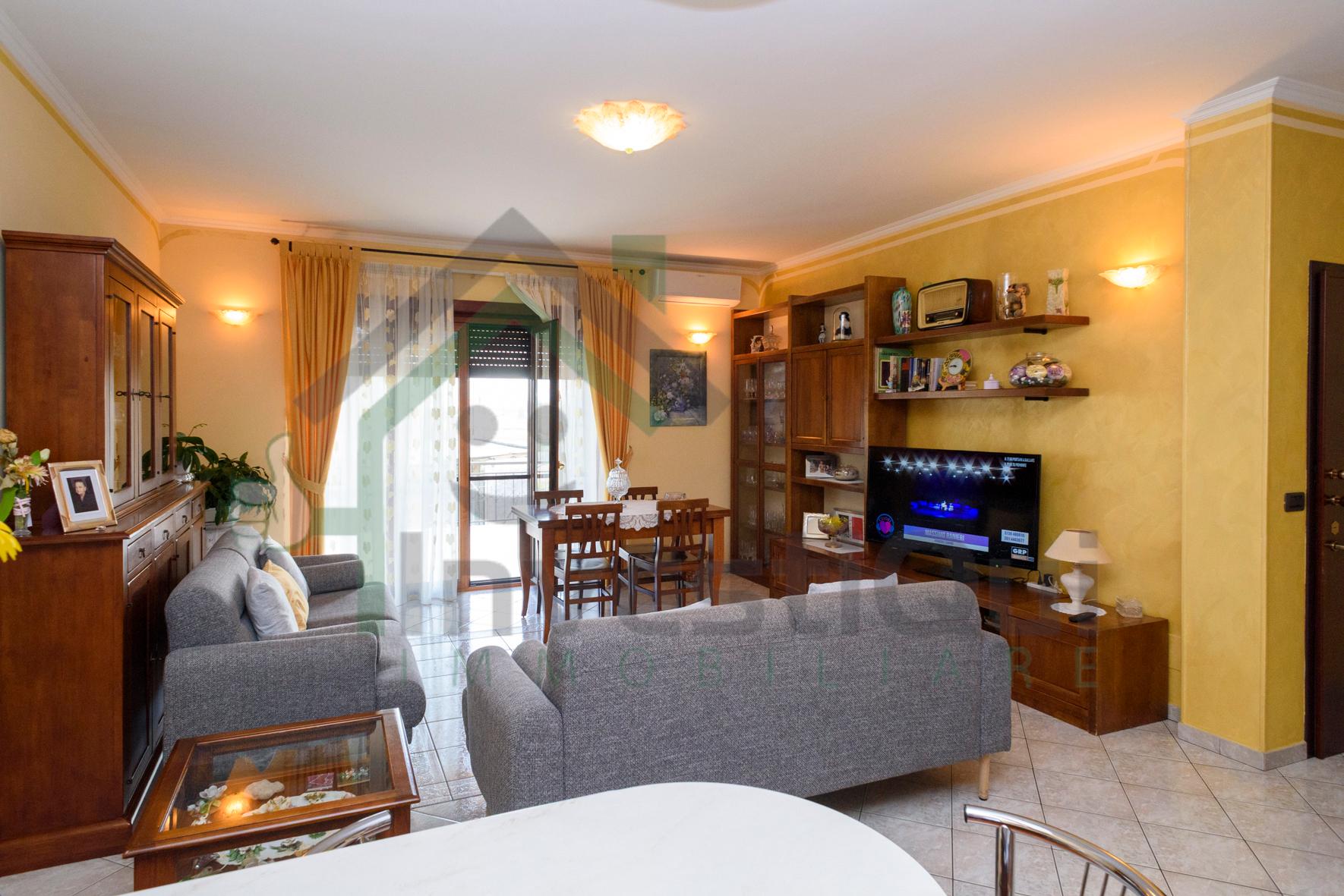 Villa a schiera, Ciriè