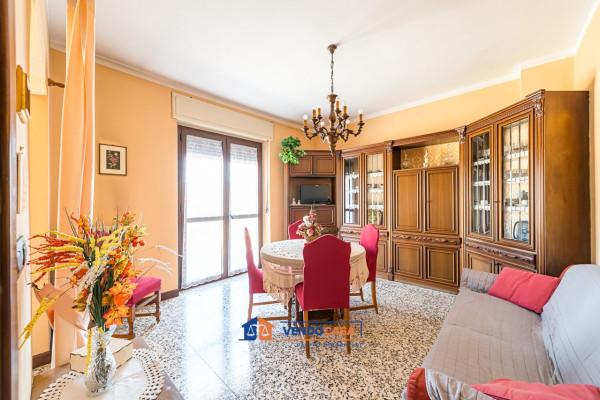 Trilocale in Via dello Spumante 6, Santa Vittoria d'Alba — foto 3 di 5