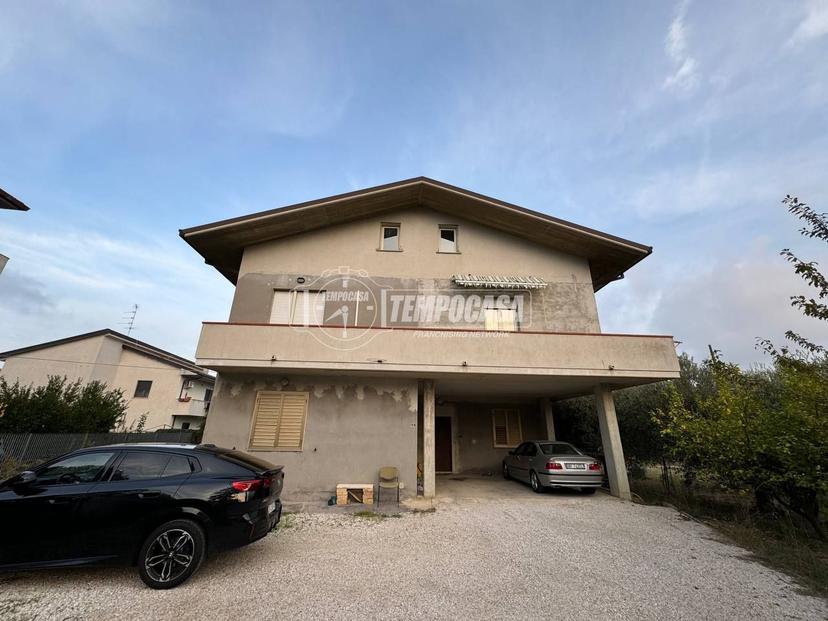 Casa indipendente in Via San Savino 109, Torrevecchia Teatina — foto 4 di 5