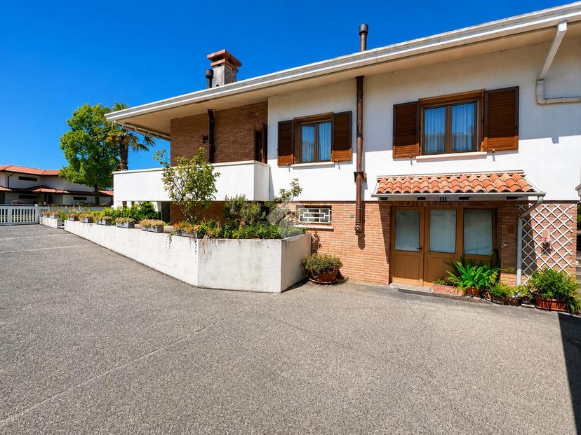 Villa in Via Giovanni Antonio da Pordenone 30, Codroipo — foto 3 di 5