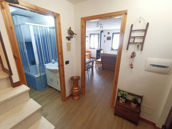 Terratetto unifamiliare in Frazione EmarèSe 16, Emarèse — foto 5 di 5