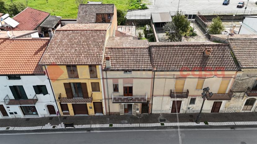 Casa indipendente in Corso Vittorio Emanuele 48, San Martino Valle Caudina — foto 2 di 5