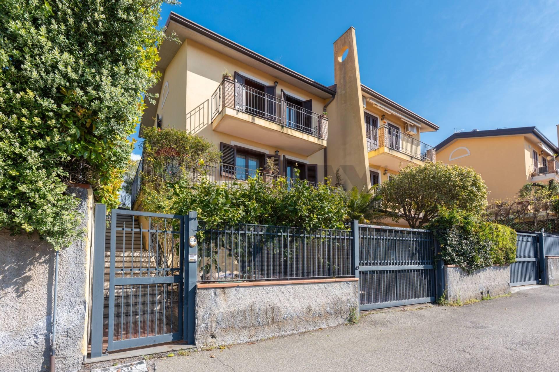 Villa in Via Enrico Berlinguer 5, Trecastagni