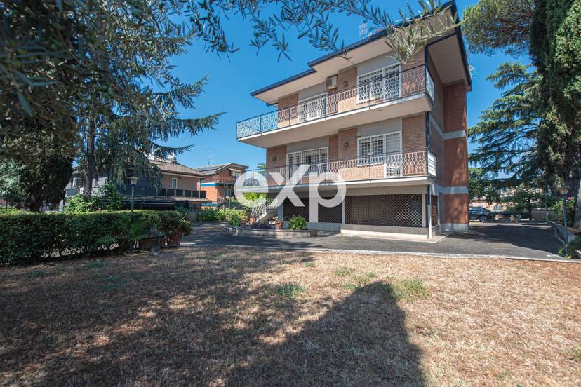 Casa indipendente in Via Casal del Marmo, 166, Roma — foto 2 di 5
