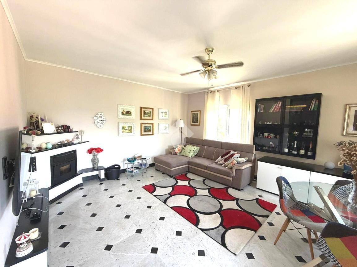 Villa in Via Francesco Profumo 22, Serra Riccò