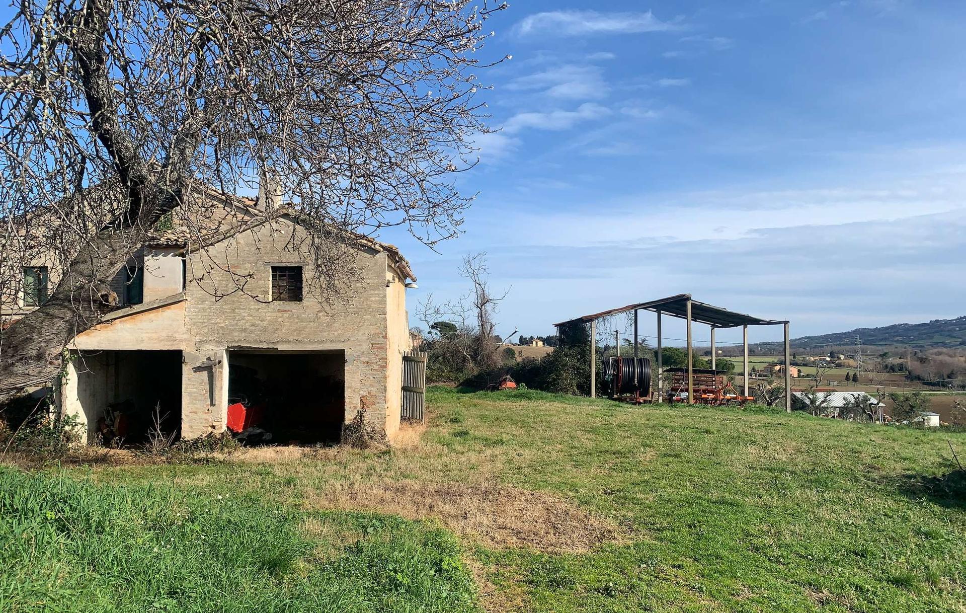 Casa indipendente in Via Vallememoria, Recanati