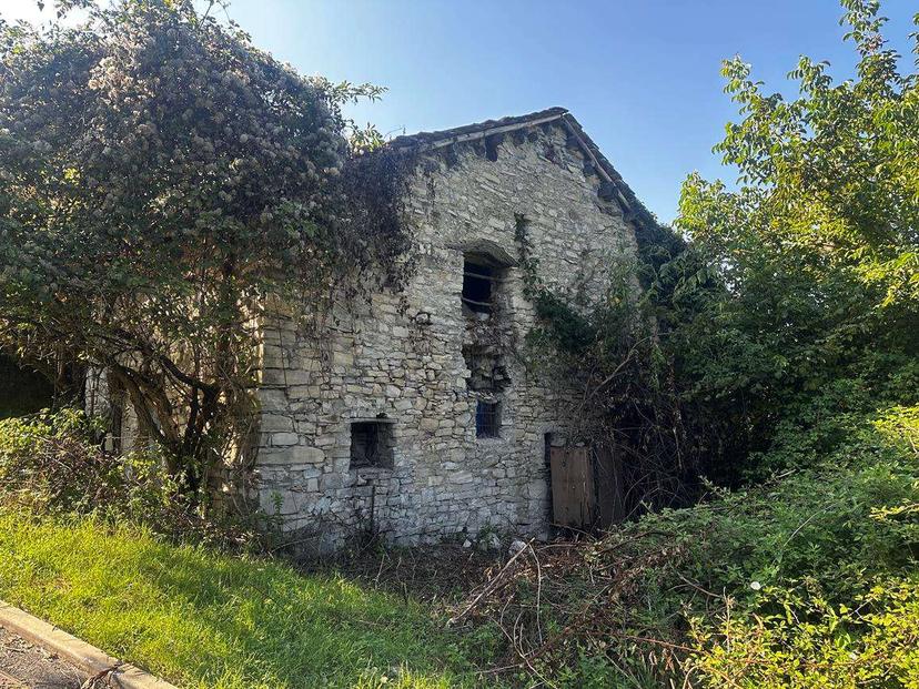Baita in Molobbio, Schignano — foto 4 di 5