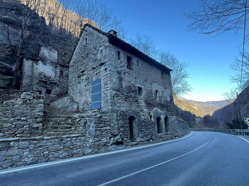 Rustico in Frazione Paglino, Trasquera — foto 5 di 5