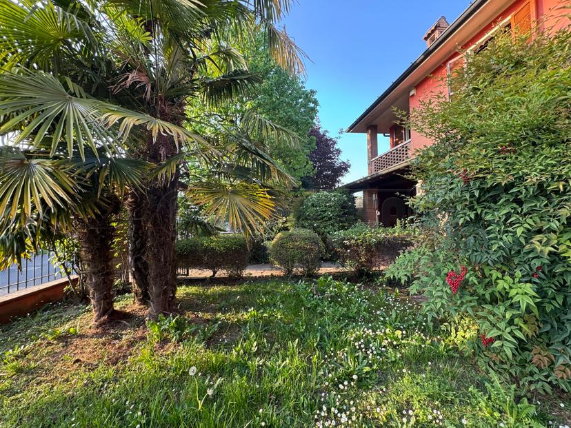 Villa in Viale Lombardia, Izano — foto 3 di 5