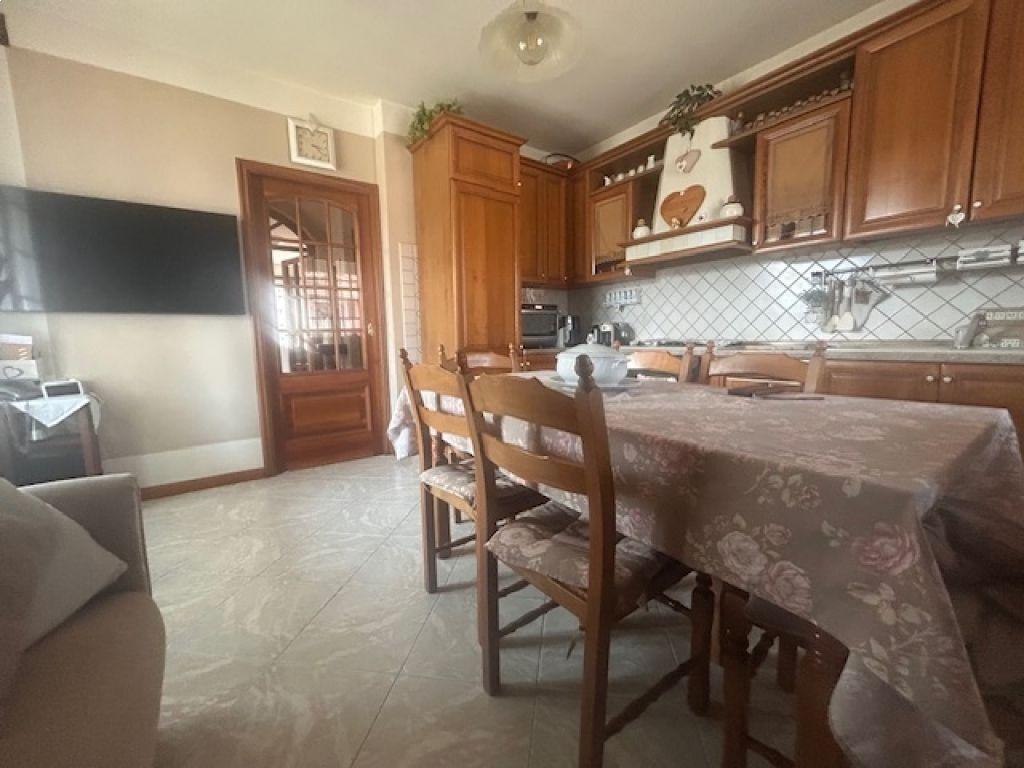 Villa, Montodine