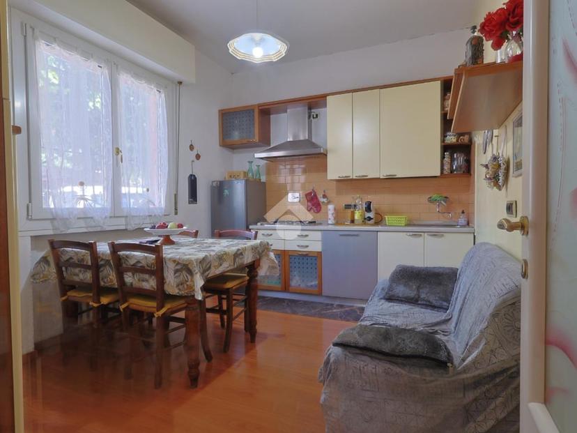 Villa in Via Guernica 00, Reggio nell'Emilia — foto 2 di 5