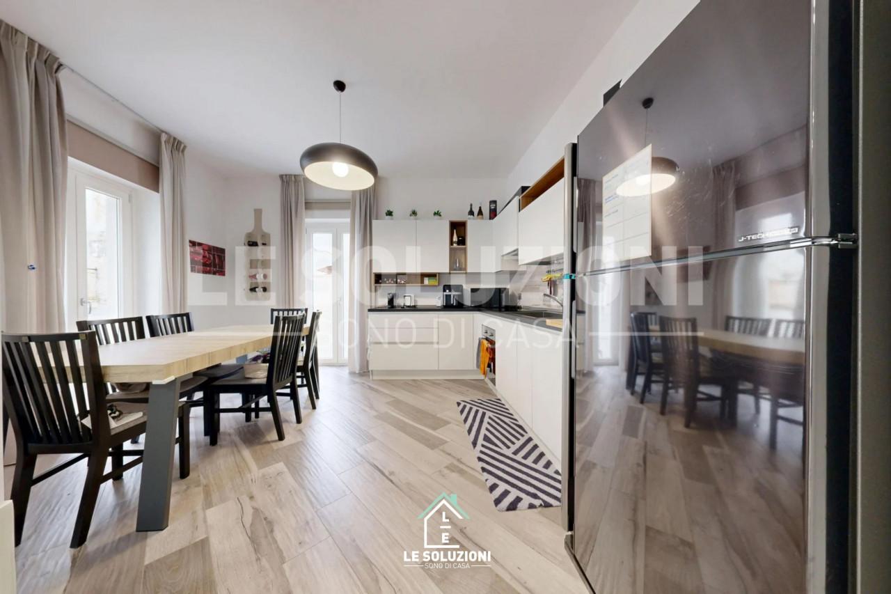 Villa a schiera in Via Giosuè Carducci 38, Castellana Grotte