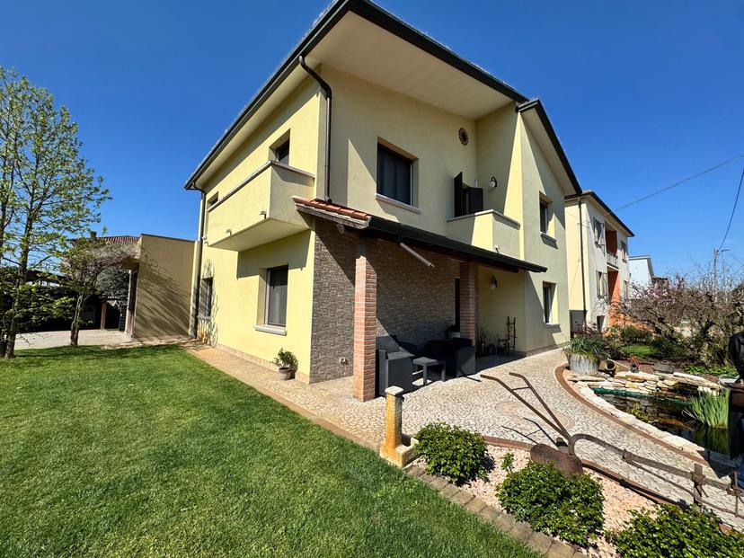 Casa indipendente in Via Matteotti 113, Noventa Vicentina — foto 4 di 5