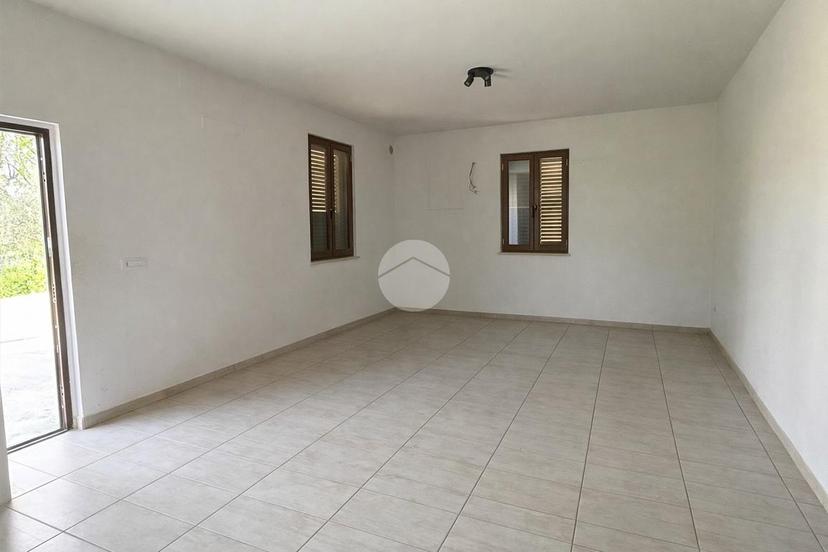 Trilocale in Contrada Vicenne Sud 65, Pianella — foto 4 di 5