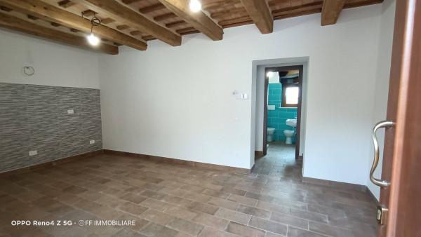 Quadrilocale in Via Fratelli Pasqualoni, Valfornace — foto 5 di 5