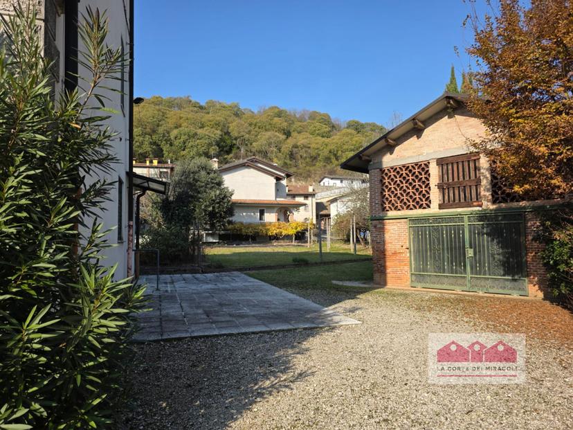 Casa indipendente in Via Roma, Costabissara — foto 3 di 5