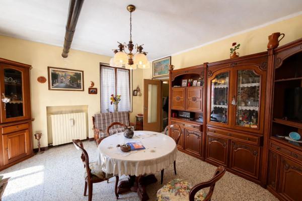 Terratetto unifamiliare in Via Camillo Benso di Cavour 17, Castagnole Monferrato — foto 2 di 5