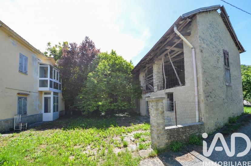 Casa indipendente in Località&nbsp; Novelli, Camerana — foto 2 di 5