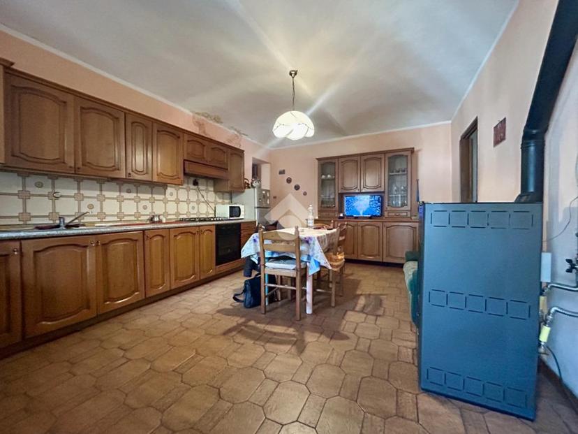 Trilocale in Vicolo Nuovo 11, Chiusa di San Michele — foto 5 di 5