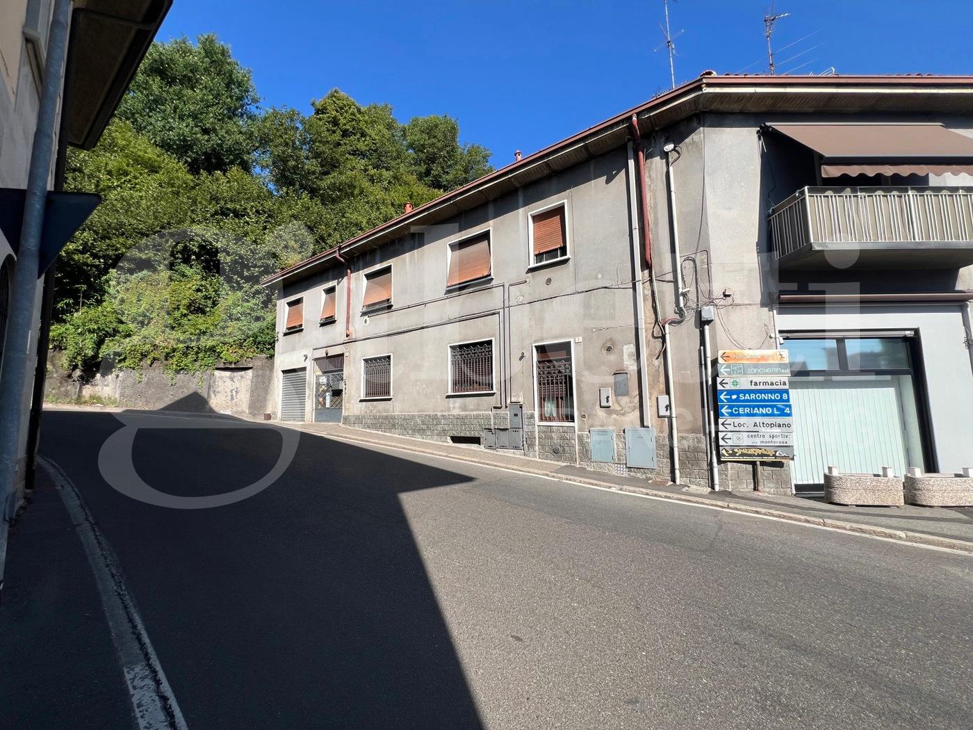 Trilocale in Via Cacciatori delle Alpi 2, Seveso