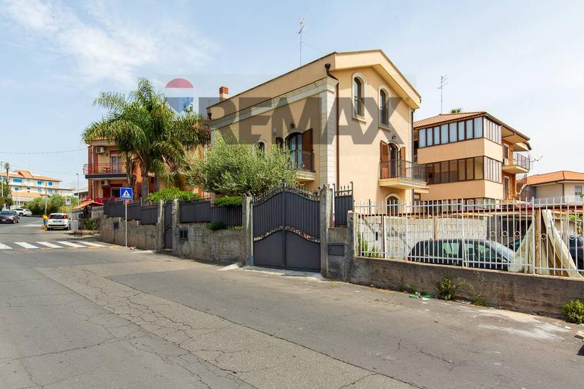 Casa indipendente in Via Poggio del Lupo 47/B, Misterbianco — foto 5 di 5