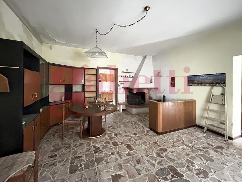 Casa indipendente in Via Telese Vetere  Snc, San Salvatore Telesino — foto 4 di 5
