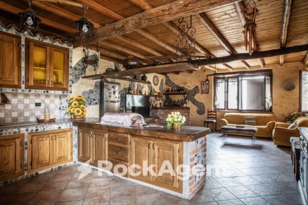Villa in Via Matteotti 20, Sartirana Lomellina — foto 2 di 5
