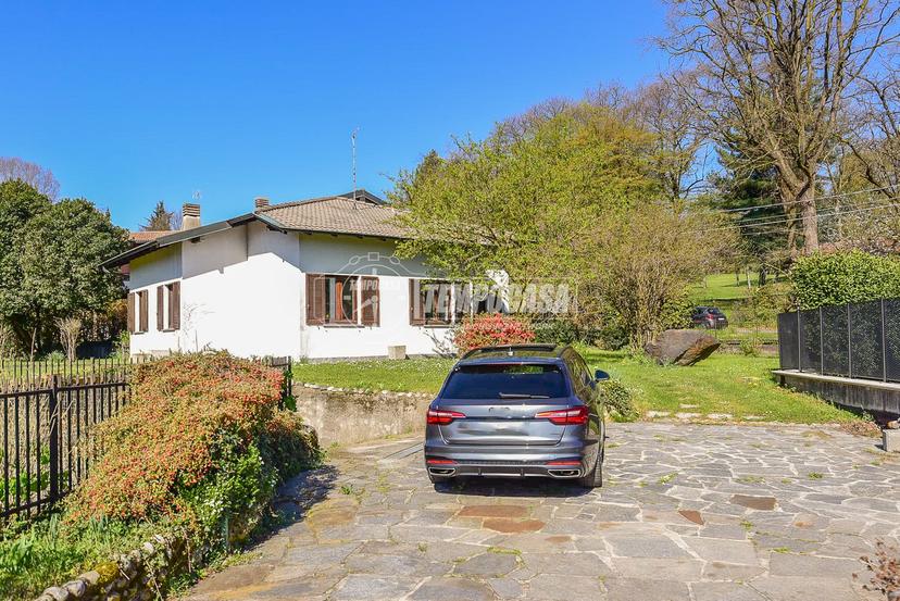 Villa in Via Mandane 2, Montorfano — foto 3 di 5