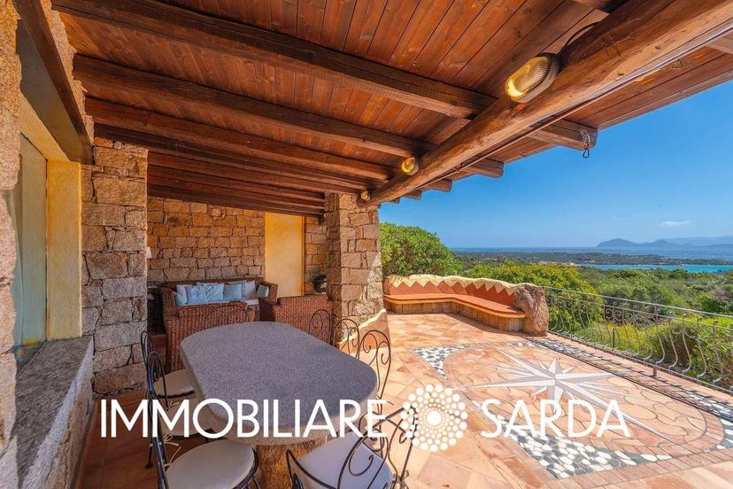 Casa indipendente, Arzachena — foto 3 di 5