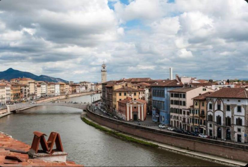 Trilocale, Pisa