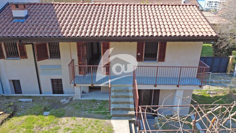 Porzione di casa in Via della Pergola 6, Laveno-Mombello — foto 4 di 5