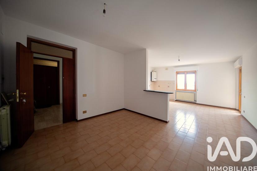 Appartamento in Via Fortunato Benigni, Treia — foto 4 di 5