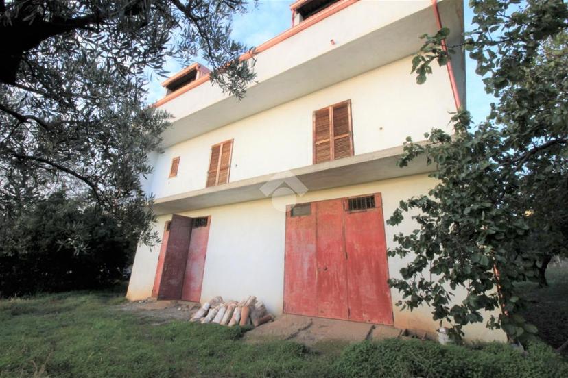 Rustico in Contrada Limagria, Gizzeria — foto 3 di 5
