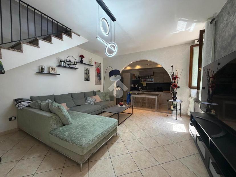 Casa indipendente in Via Giacomo Matteotti 59, Cerano — foto 4 di 5