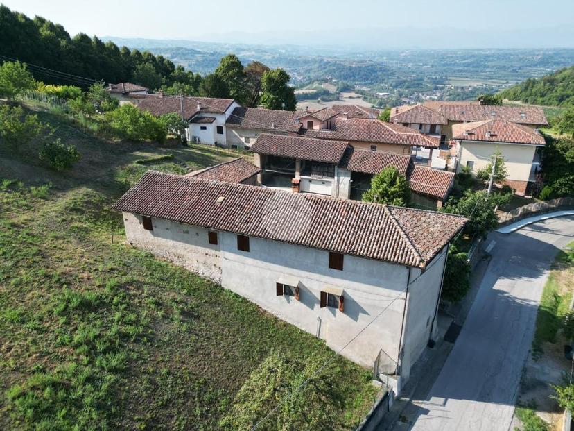 Casa indipendente in Via Roma 87, Novello — foto 3 di 5